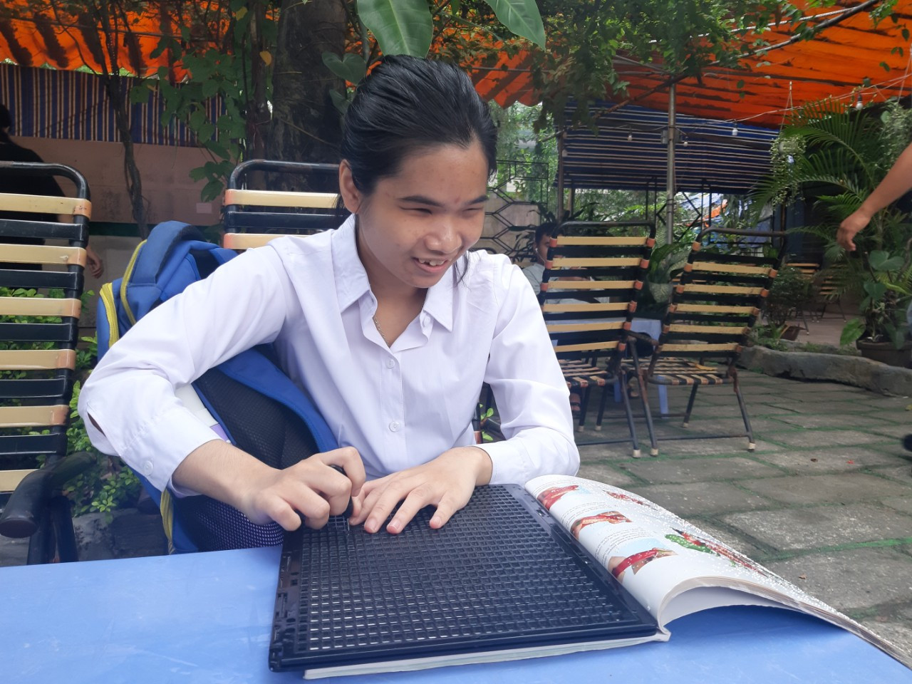  “Mình muốn trở thành giáo viên dạy Ngữ văn cho học sinh khiếm thị” ảnh 1