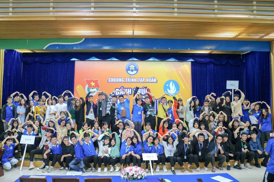 Trường ĐH Văn Hiến: Nâng cao năng lực cho thủ lĩnh sinh viên ảnh 14