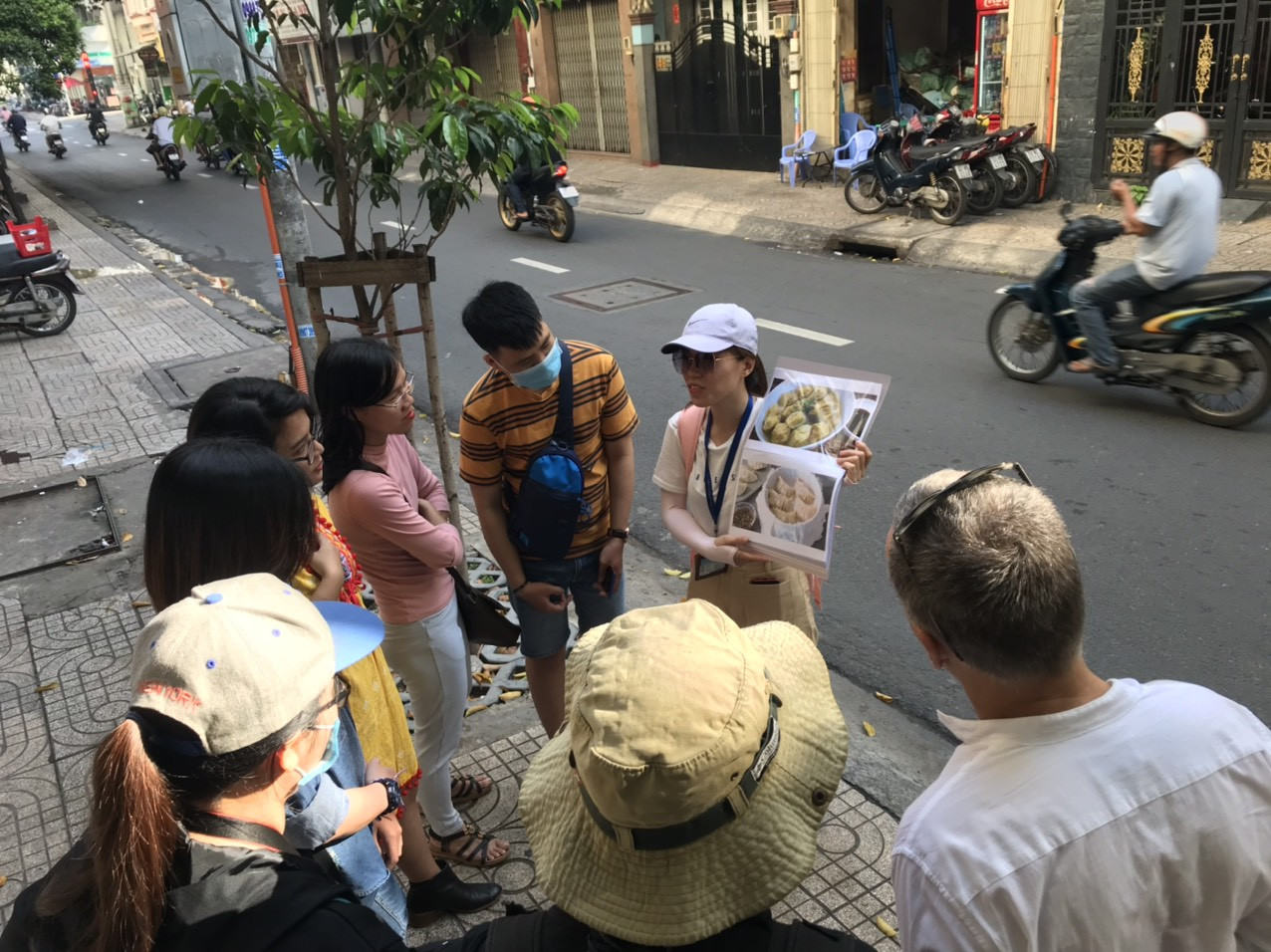 Sáng tạo tour du lịch đi bộ tự túc ảnh 2