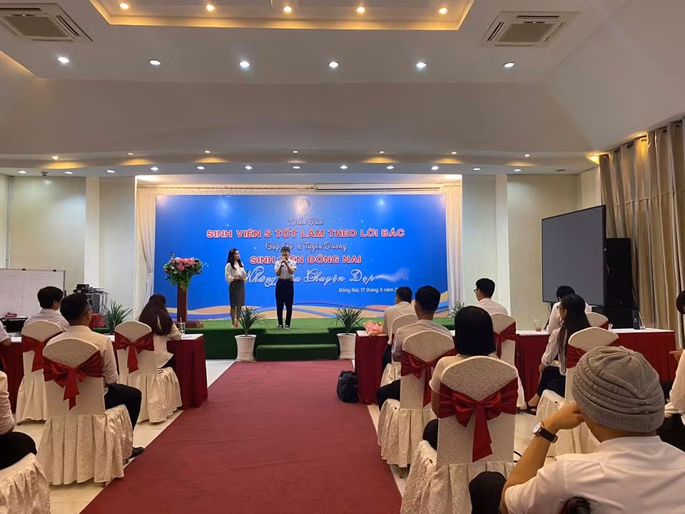Liên hoan “Sinh viên 5 tốt làm theo lời Bác” tỉnh Đồng Nai ảnh 13
