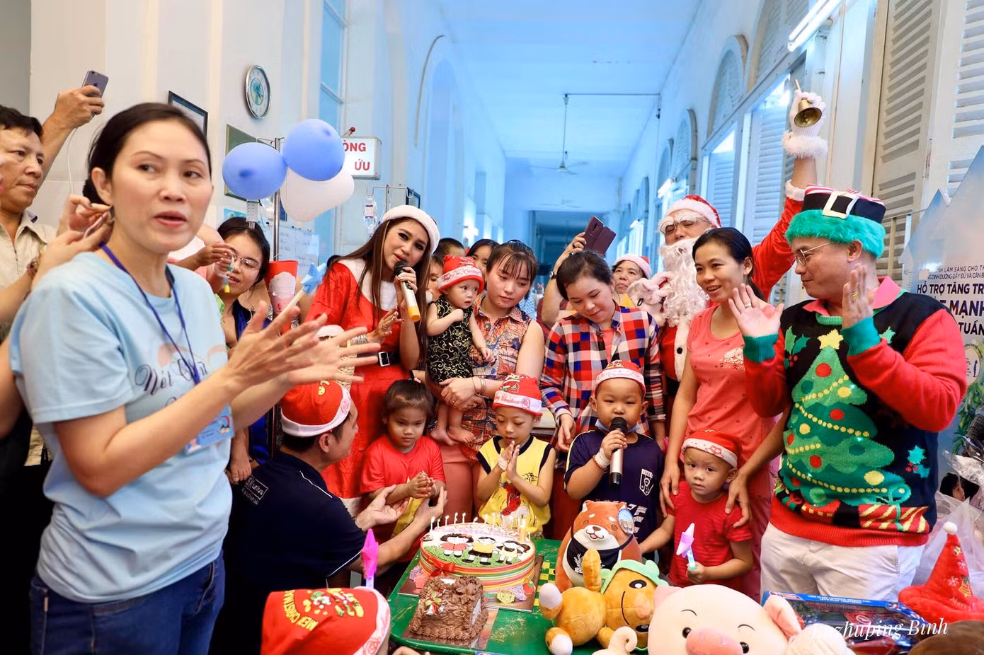 Tất bật tình nguyện mùa cuối năm ảnh 8