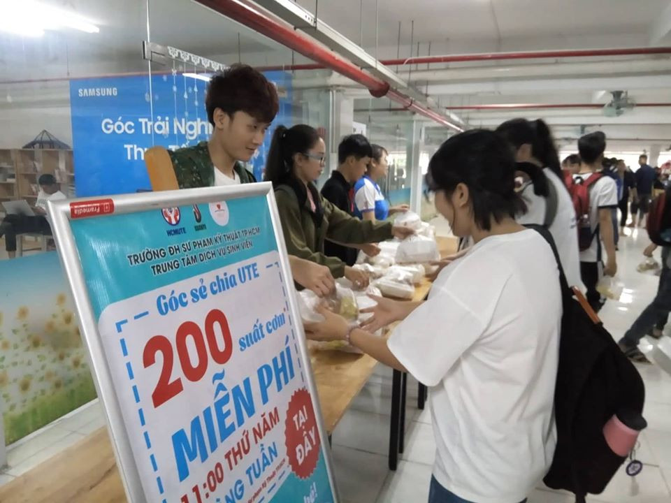 “Góc sẻ chia UTE” của sinh viên trường ĐH Sư phạm Kỹ thuật TP. HCM ảnh 9