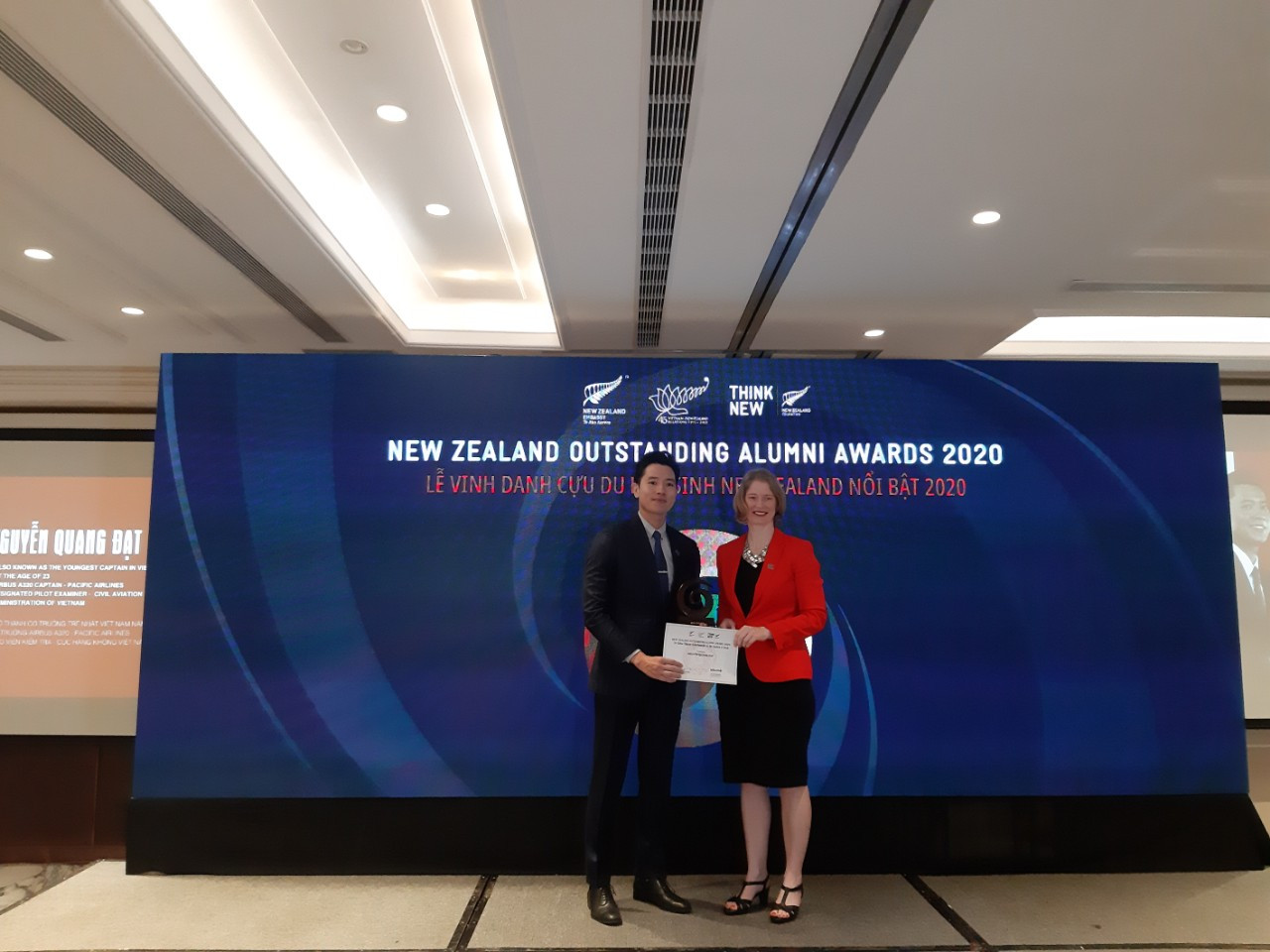 Đại sứ quán New Zealand vinh danh 6 cựu du học sinh Việt Nam ảnh 1