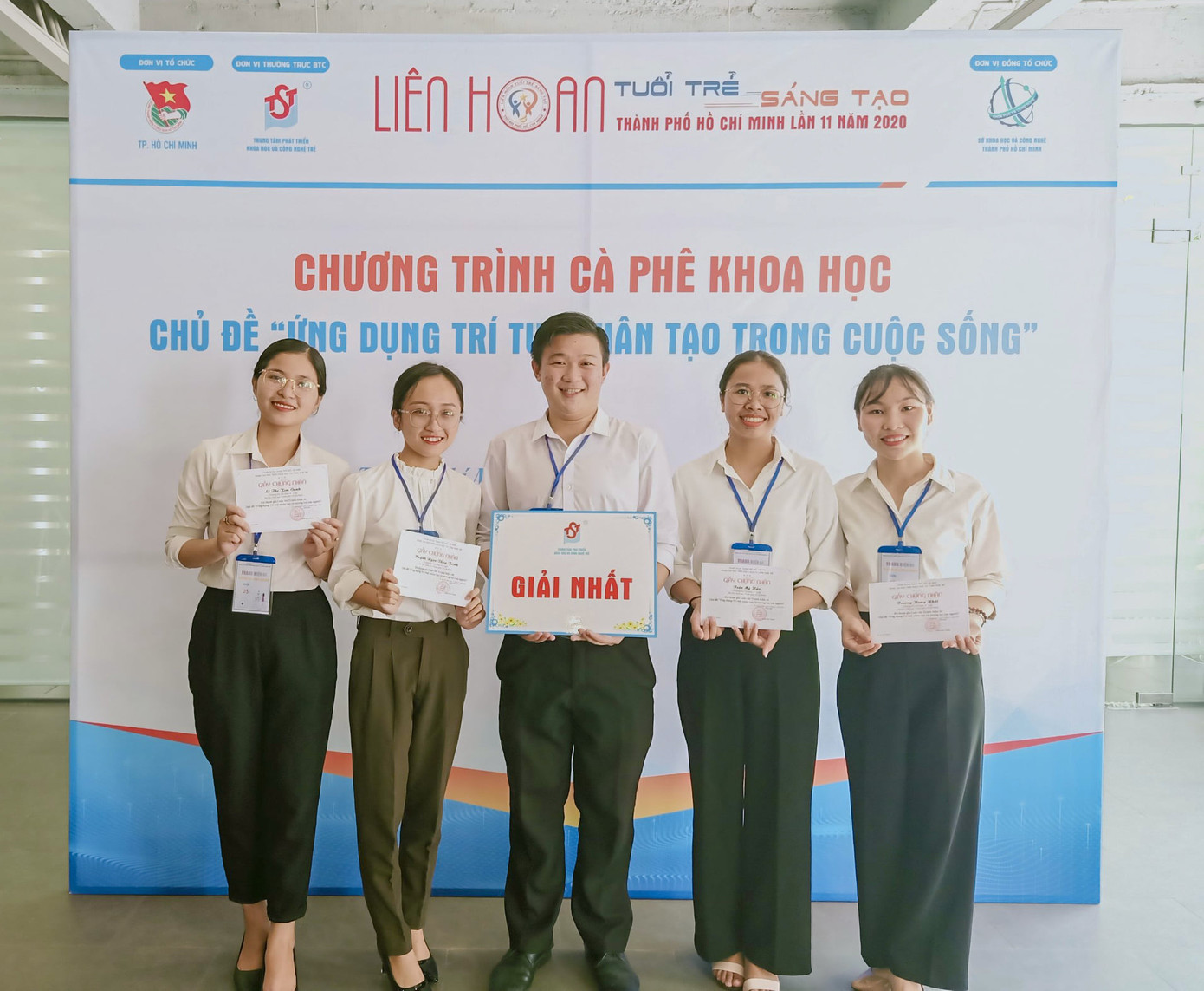 Tìm ra Quán quân cuộc thi “Tranh biện AI” ảnh 1