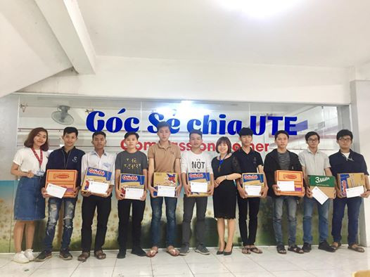 “Góc sẻ chia UTE” của sinh viên trường ĐH Sư phạm Kỹ thuật TP. HCM ảnh 1