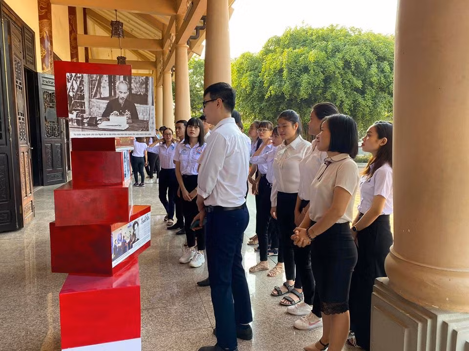 Liên hoan “Sinh viên 5 tốt làm theo lời Bác” tỉnh Đồng Nai ảnh 6