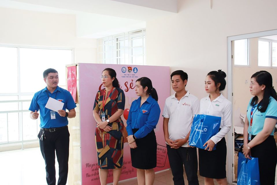 Trường ĐH Y Dược TP. HCM: “Góc chia sẻ” nhu yếu phẩm, giáo trình miễn phí cho sinh viên ảnh 5