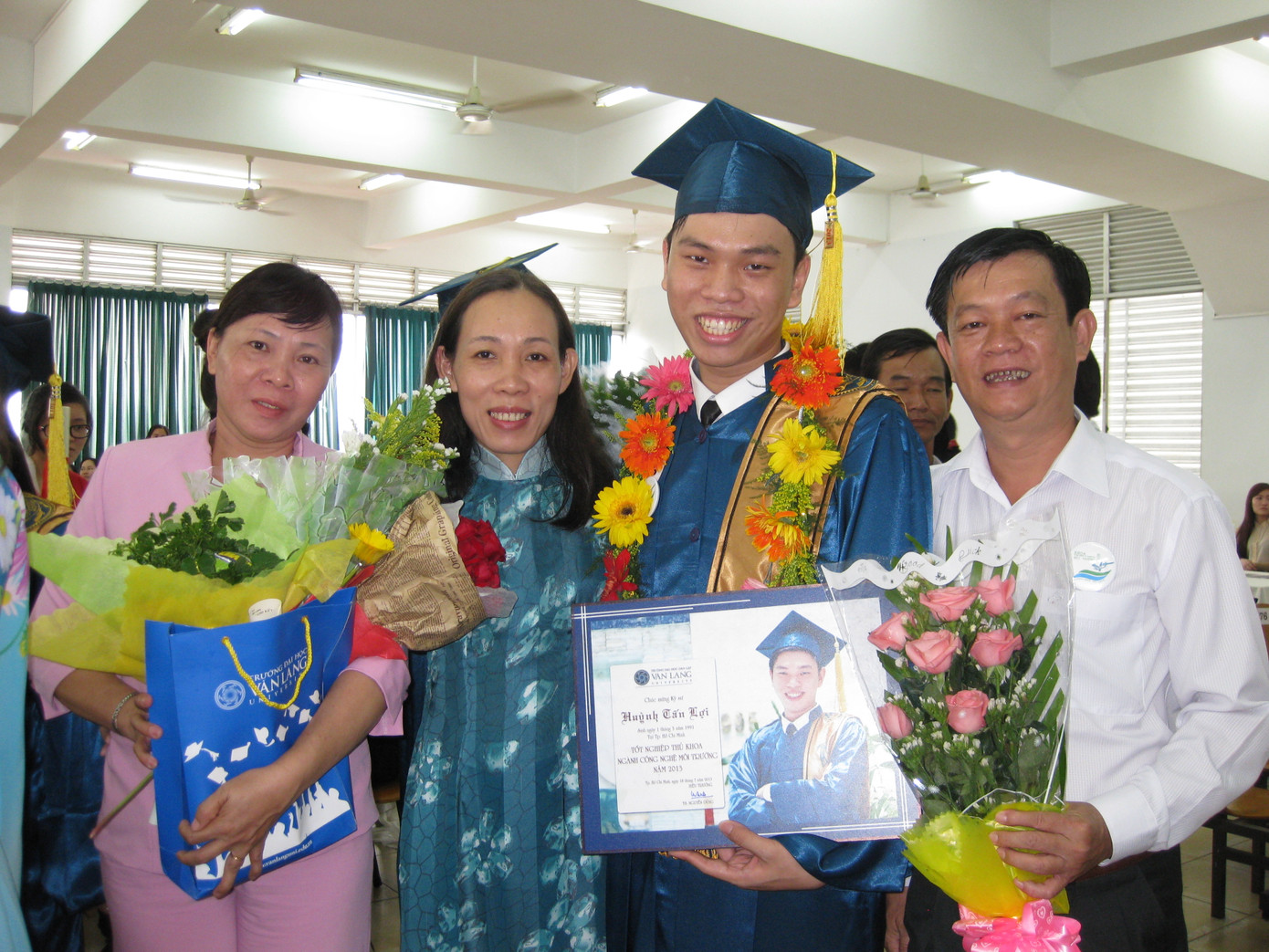 Tiến sĩ trẻ Huỳnh Tấn Lợi và ước muốn cống hiến trong ngành Môi trường ảnh 2