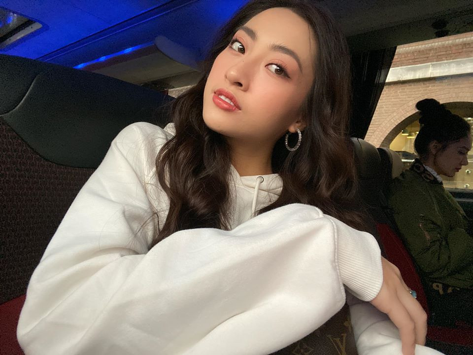 Á hậu Kiều Loan 'lột xác' không nhận ra, Hoa hậu Tiểu Vy khoe vai trần gợi cảm ảnh 14