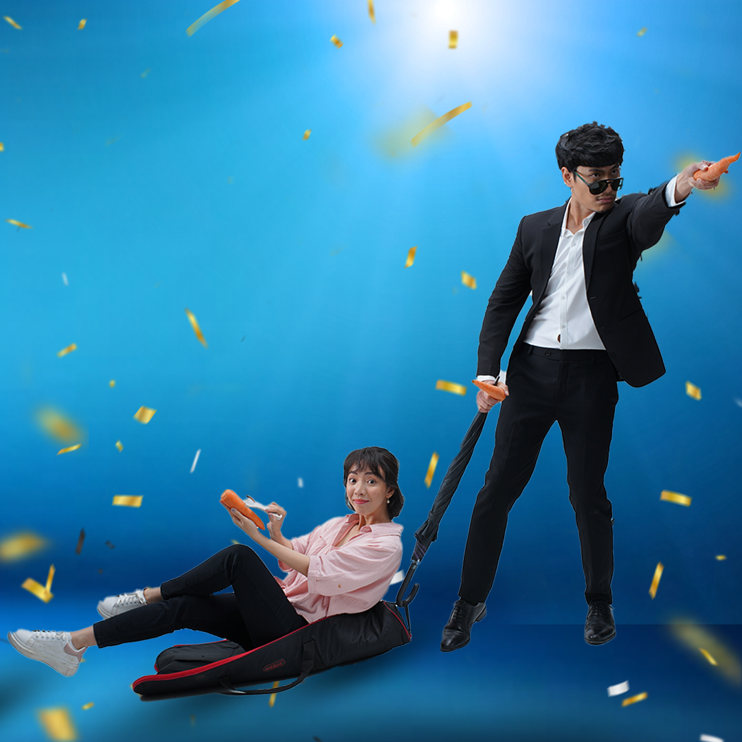 Thu Trang hóa “bà cô ế” bế Kiều Minh Tuấn chạy trốn đầu năm ảnh 8