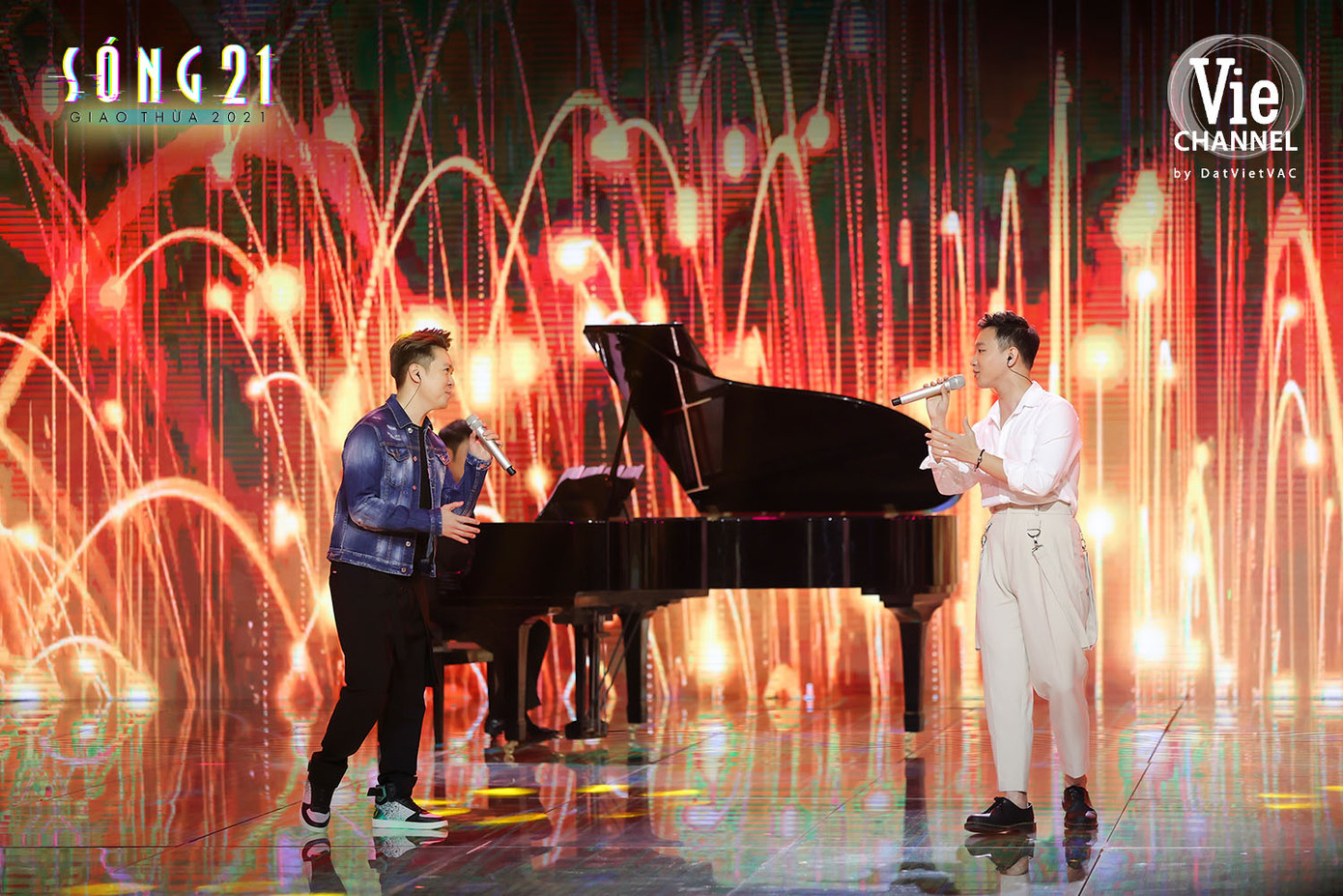  Trấn Thành - Erik - Đức Phúc quyết đem một lúc 3 siêu hit triệu view ra mashup trong đêm Giao thừa ảnh 10