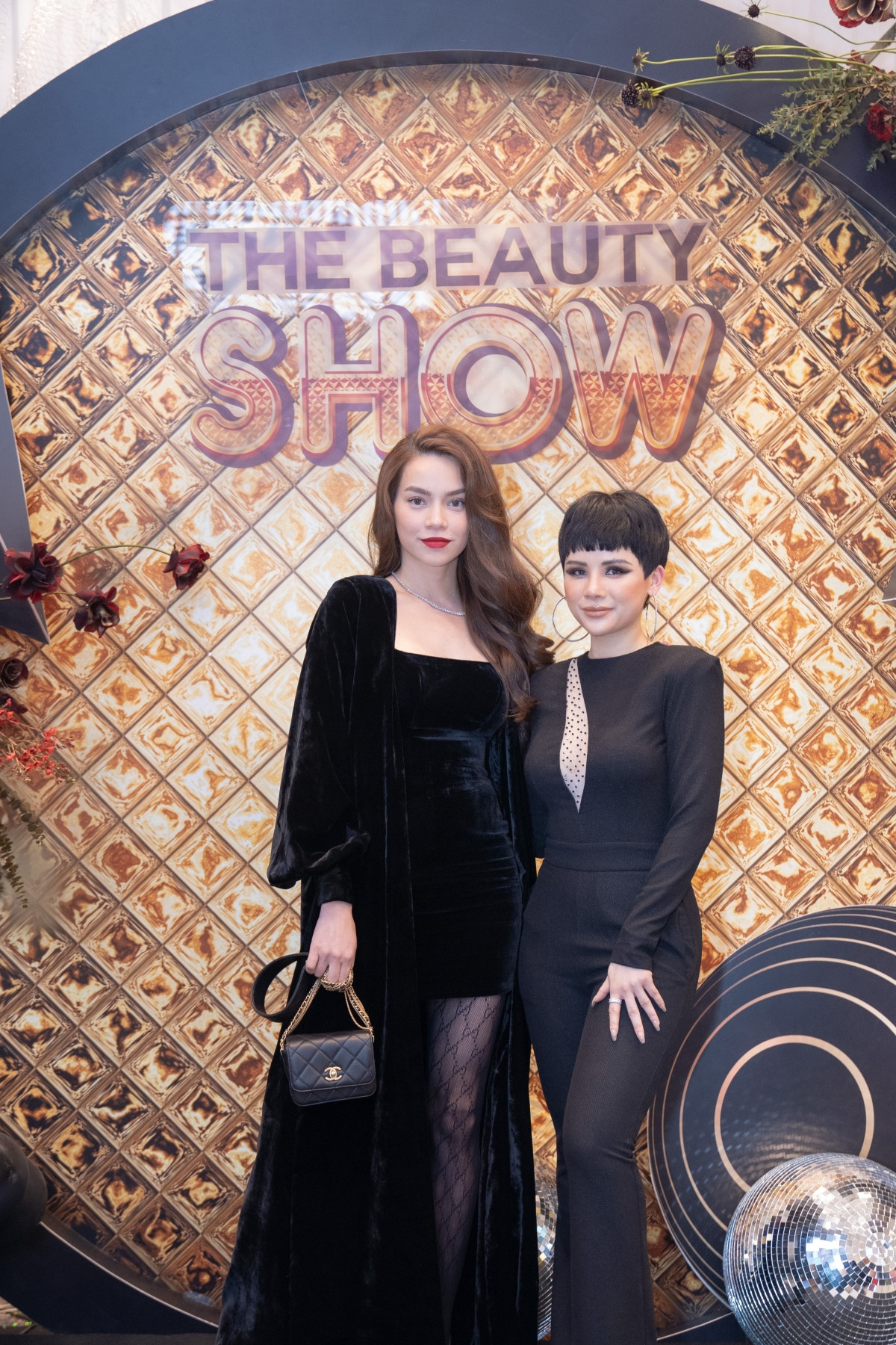 Hồ Ngọc Hà khoe đường cong nóng bỏng, chứng minh sức hút của “mẹ bỉm sữa“ ảnh 8