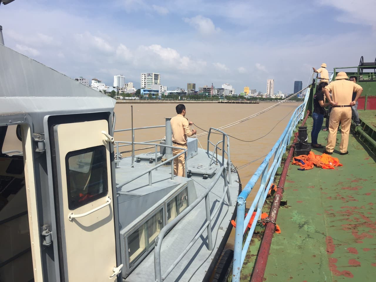 Thứ trưởng Bộ Công an chỉ đạo phòng chống bão lũ tại miền Trung ảnh 4