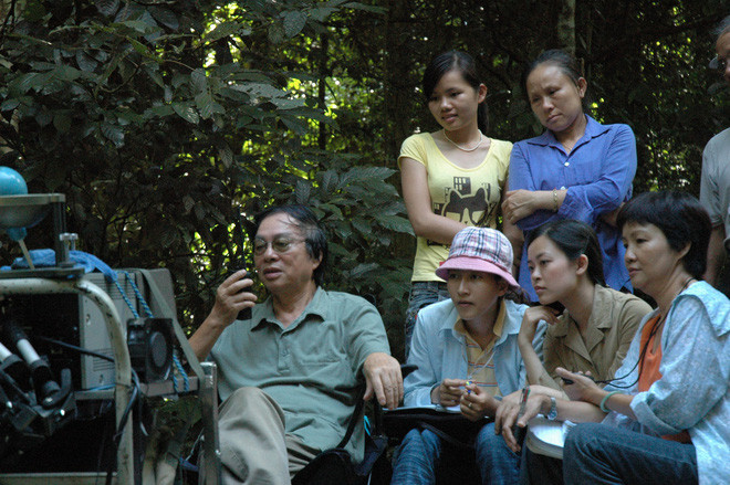 Làm phim về Đặng Thùy Trâm, đạo diễn Đặng Nhật Minh kể may mắn như 'chị Trâm phù hộ' ảnh 2