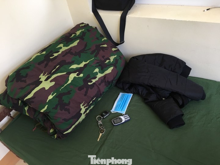 Công việc thầm lặng của các chiến sỹ áo trắng ở khu cách ly phòng dịch nCov ảnh 8