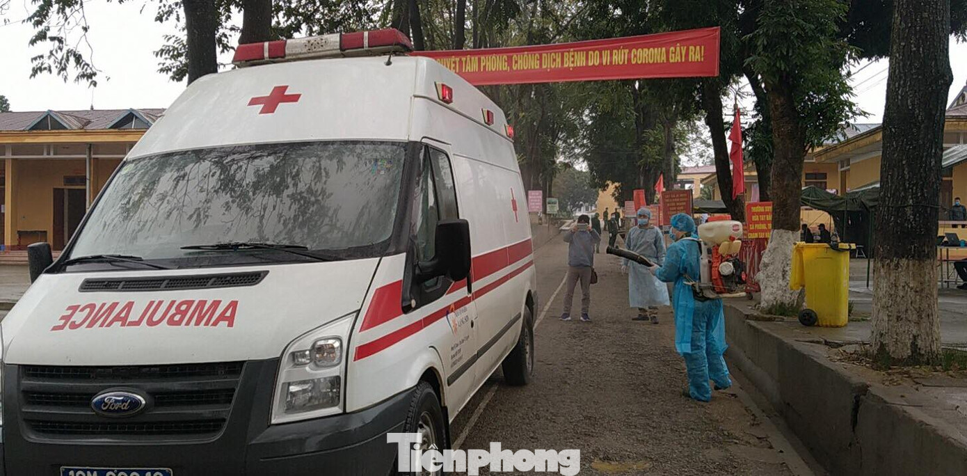 Cận cảnh sinh hoạt trong khu vực cách ly phòng chống corona của Quân đội ảnh 7