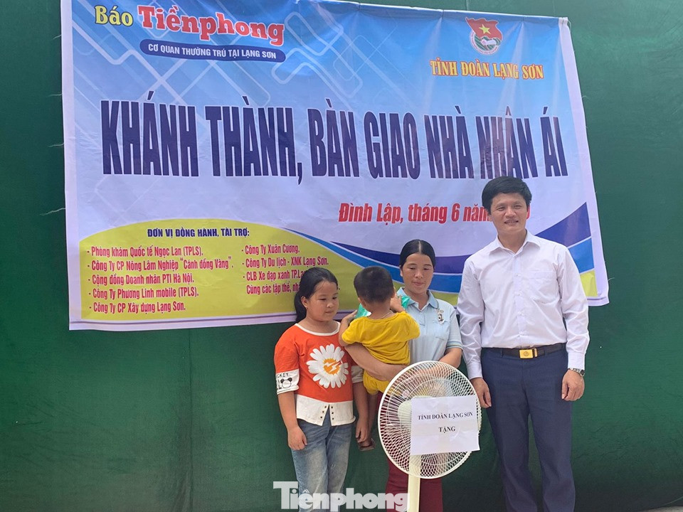 Khánh thành, bàn giao nhà nhân ái cho hộ nghèo ở biên giới Lạng Sơn ảnh 4