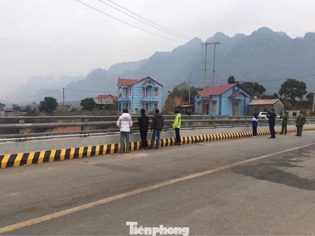 Lãnh đạo tỉnh Lạng Sơn yêu cầu xử lý nghiêm hành vi ném đá trên cao tốc ảnh 1