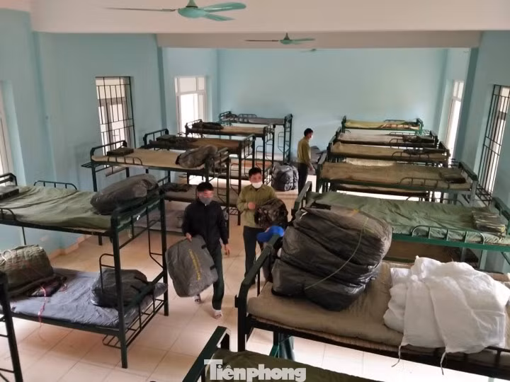 Đơn vị quân đội thứ 2 tiếp nhận người đến cách ly ở Lạng Sơn ảnh 4