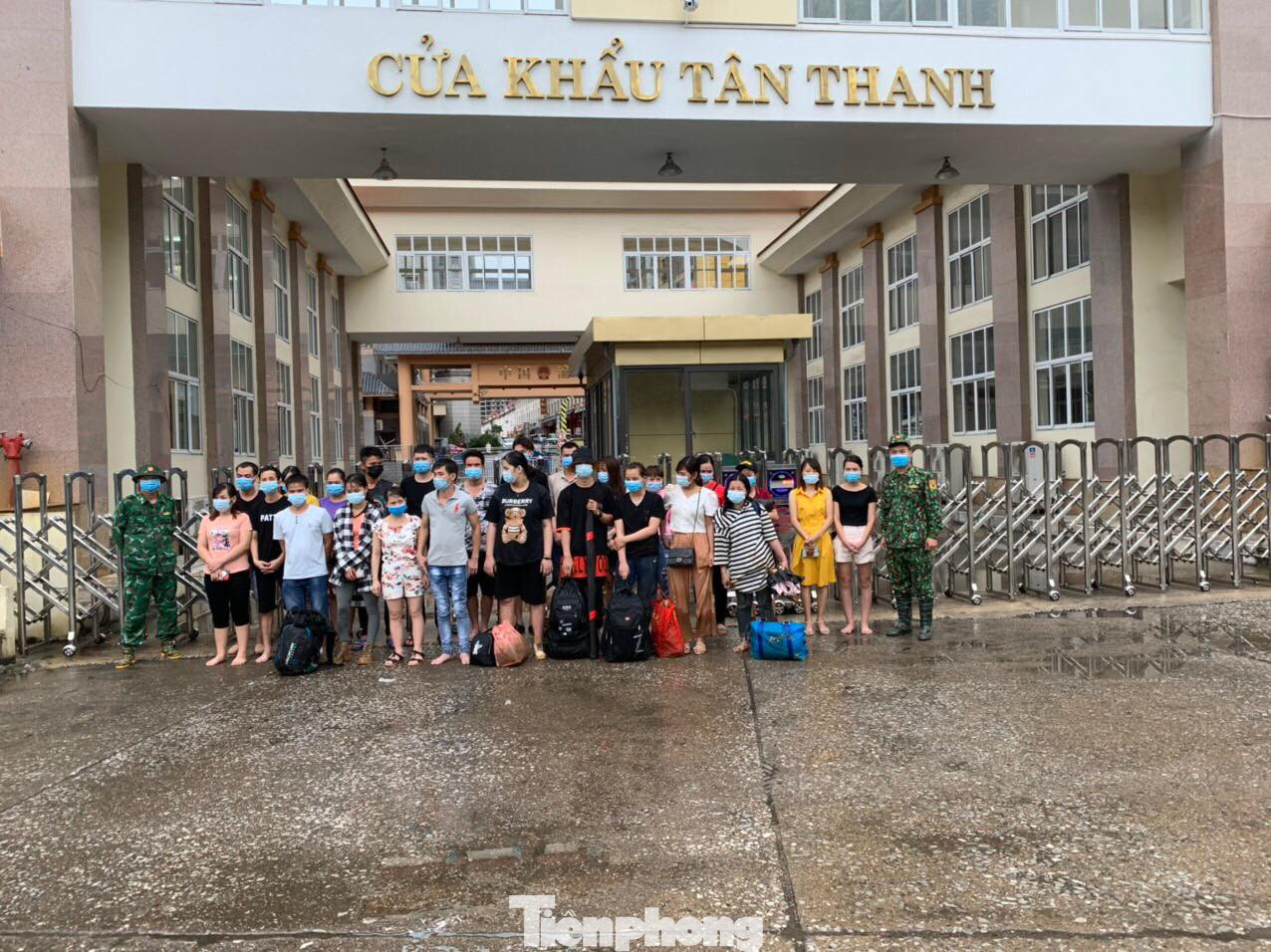 Lạng Sơn: Ngăn chặn 25 người vượt biên giới qua đường mòn ảnh 1