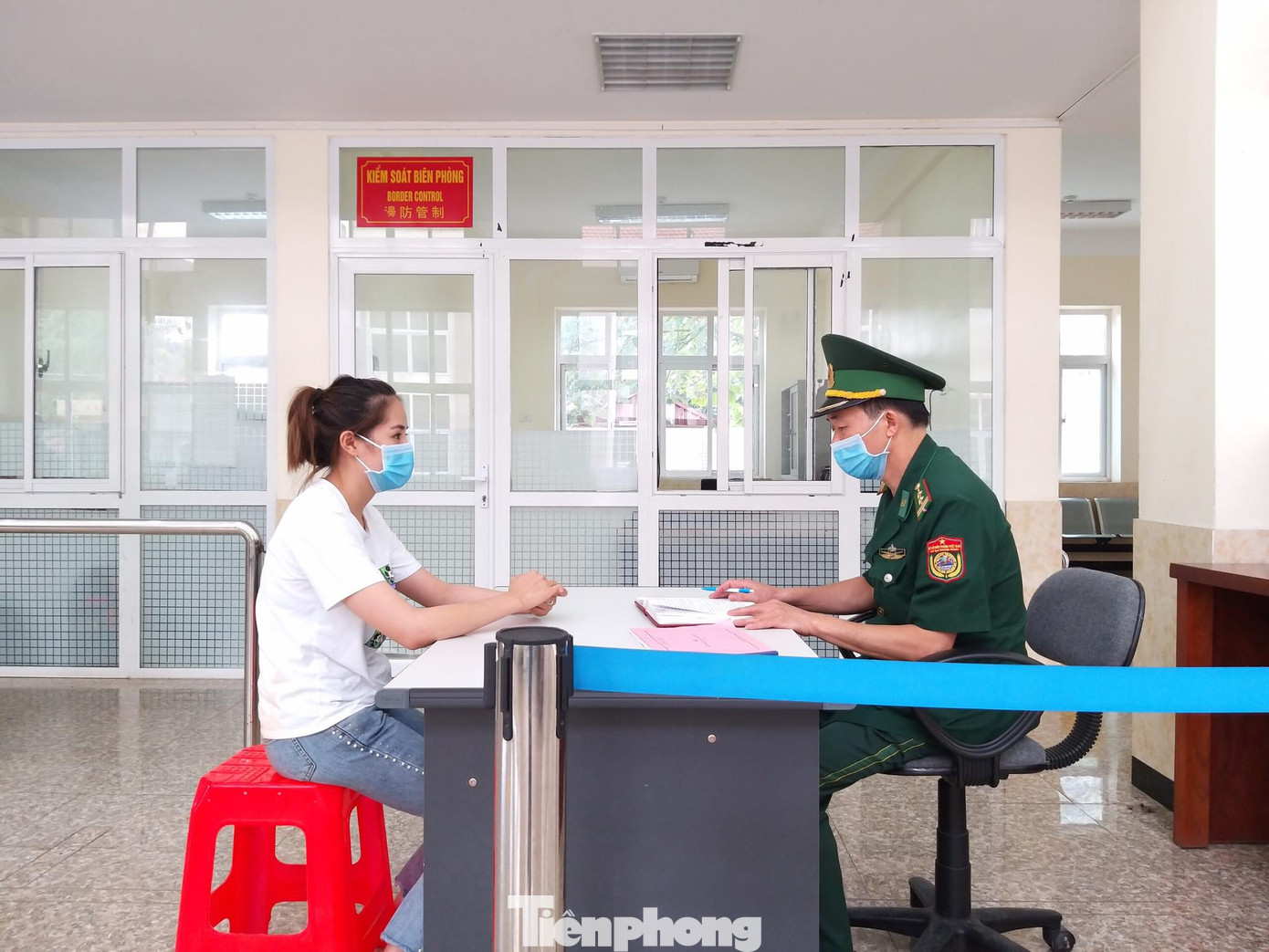 Tiếp tục ngăn chặn nhiều người nhập cảnh trái phép ở Lạng Sơn ảnh 1