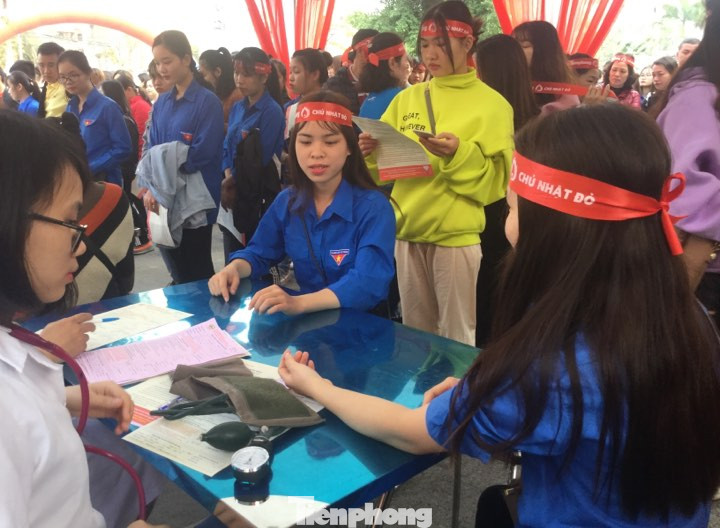 Sắc đỏ nơi biên cương xứ Lạng ảnh 1