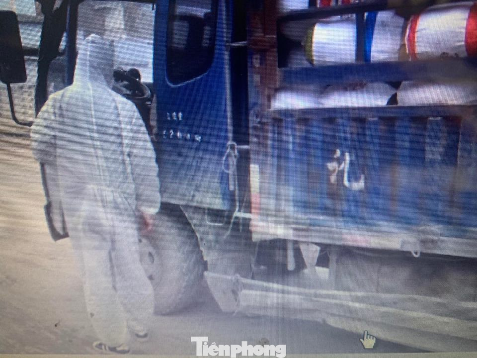 Loại 87 lái xe ra khỏi 'đội chuyên trách' sau lùm xùm nâng giá chở hàng sang Trung Quốc ảnh 3