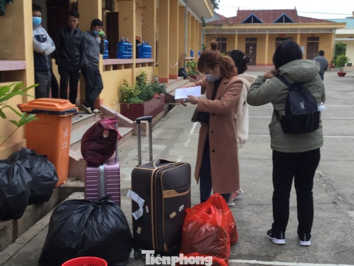 Hết thời hạn, 120 người rời khu cách ly Quân đội ở Lạng Sơn ảnh 1