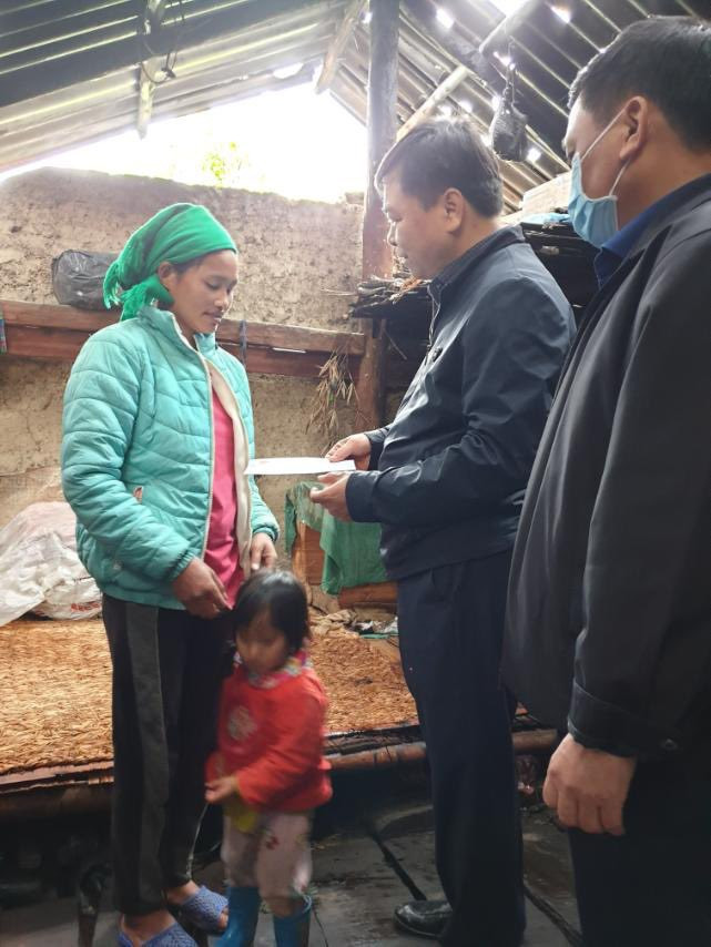 6 người chết, mất tích trong dông lốc, mưa đá khủng khiếp ảnh 1