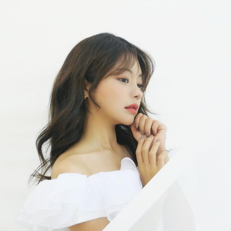 Cô gái Hàn Quốc gây 'sốt' khi trang điểm thành nhân vật truyện tranh ảnh 1