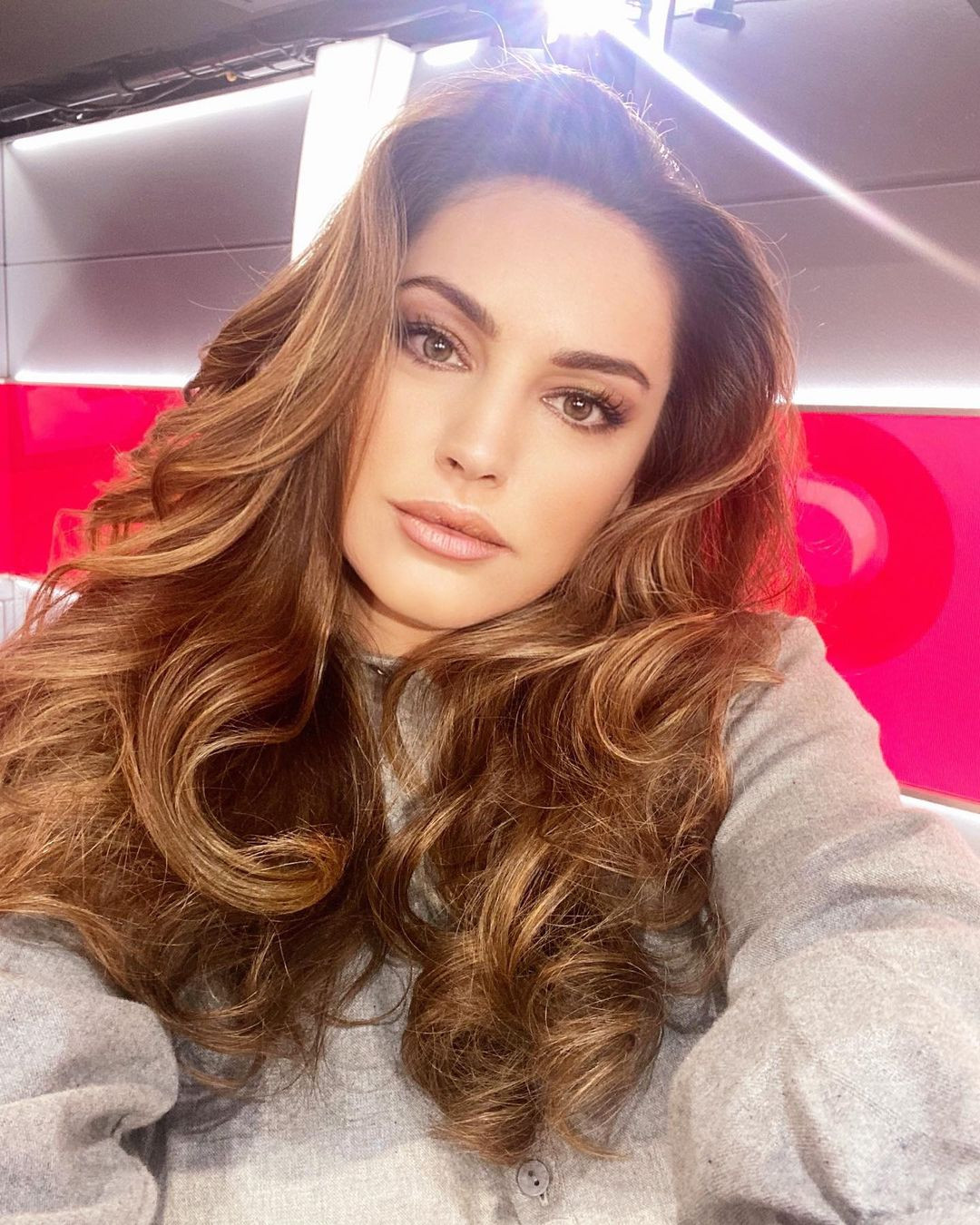 Ngắm đường cong đẫy đà của mỹ nhân xứ sương mù Kelly Brook ảnh 6