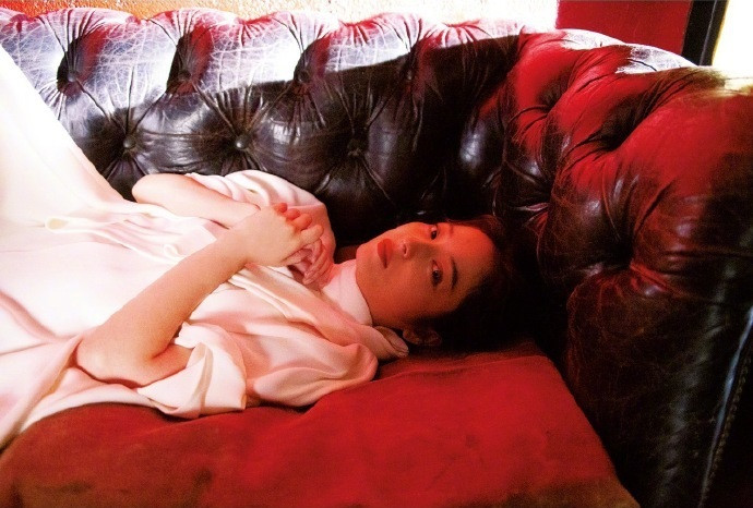 'Mỹ nhân đẹp nhất Nhật Bản' tái xuất sau scandal chồng ngoại tình ảnh 8