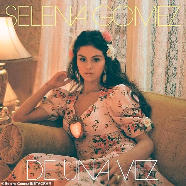 Selena Gomez xinh đẹp như đóa hồng ảnh 4