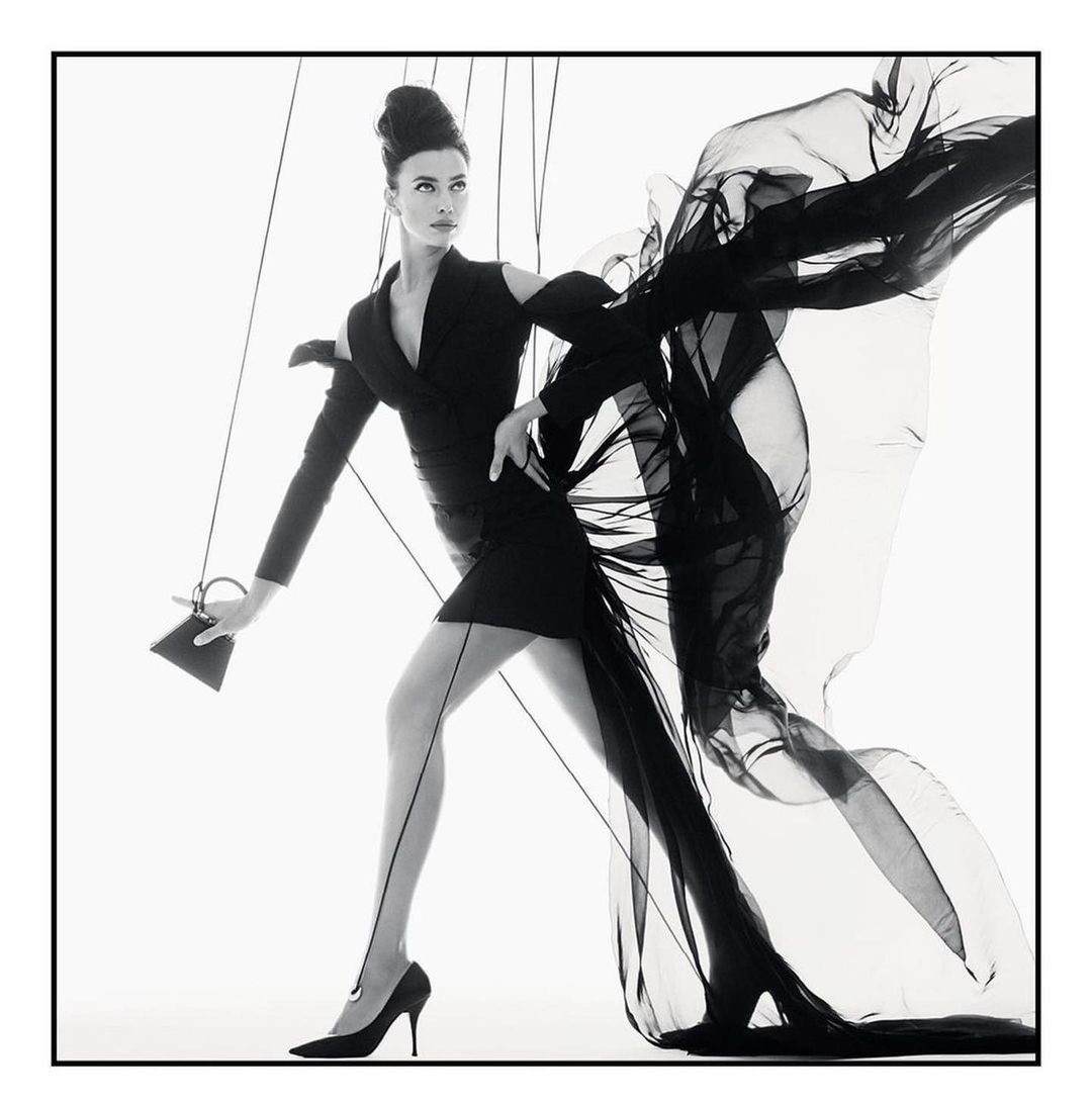 Siêu mẫu Nga Irina Shayk khoe chân dài miên man ảnh 3