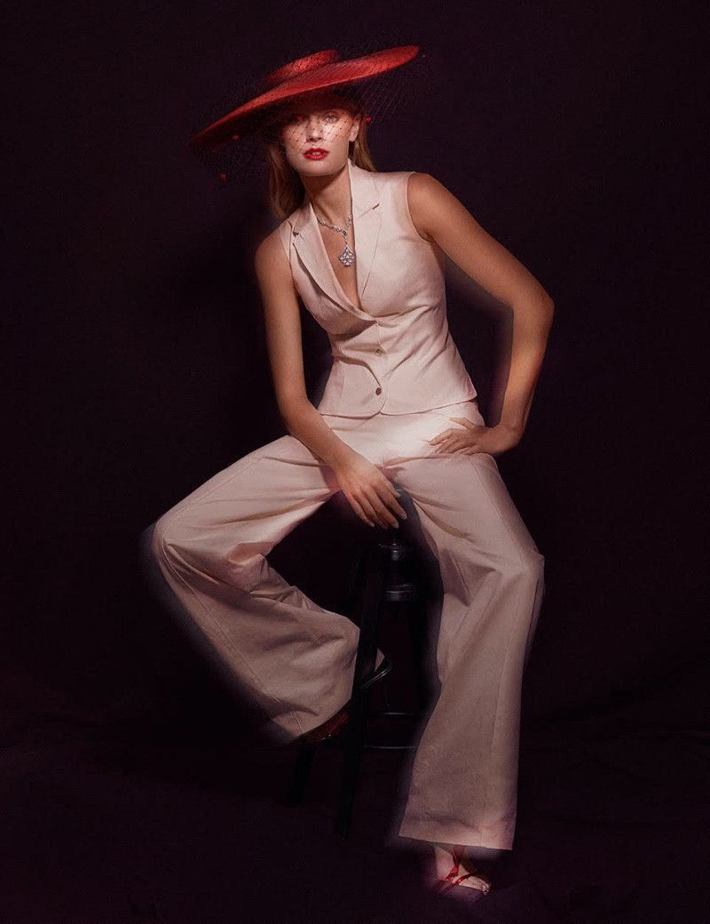 Ngắm sắc vóc bóng hồng nước Pháp cao 1m80 ảnh 11