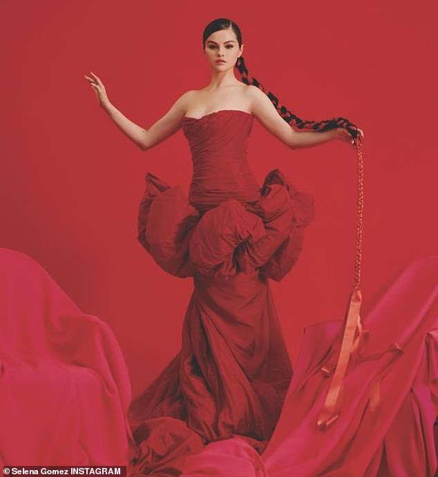 Selena Gomez xinh đẹp như đóa hồng ảnh 1