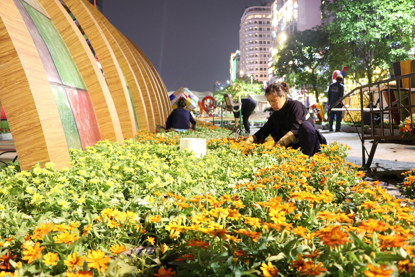 Cả nước đón Giao thừa Canh Tý 2020 ảnh 80