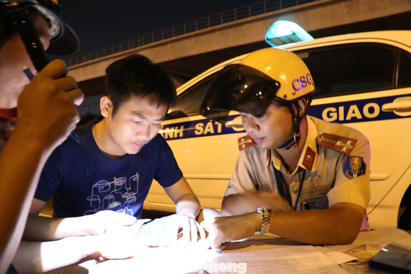 Uống 1 ly bia tài xế bị phạt 7 triệu, tước bằng lái 11 tháng ảnh 9