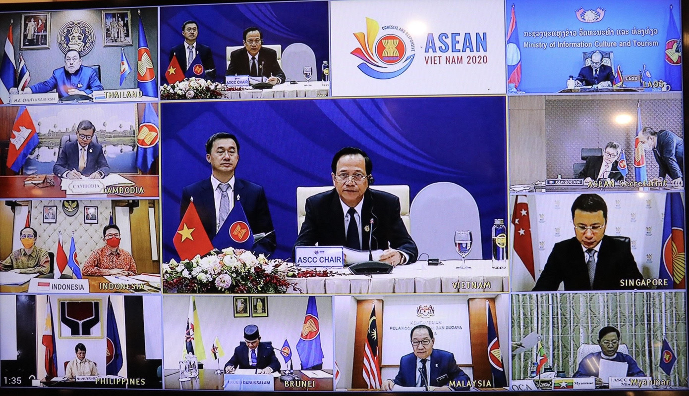 Hội nghị cấp cao ASEAN trực tuyến khai mạc tại Hà Nội ảnh 4 Hội nghị cấp cao ASEAN trực tuyến khai mạc tại Hà Nội ảnh 4