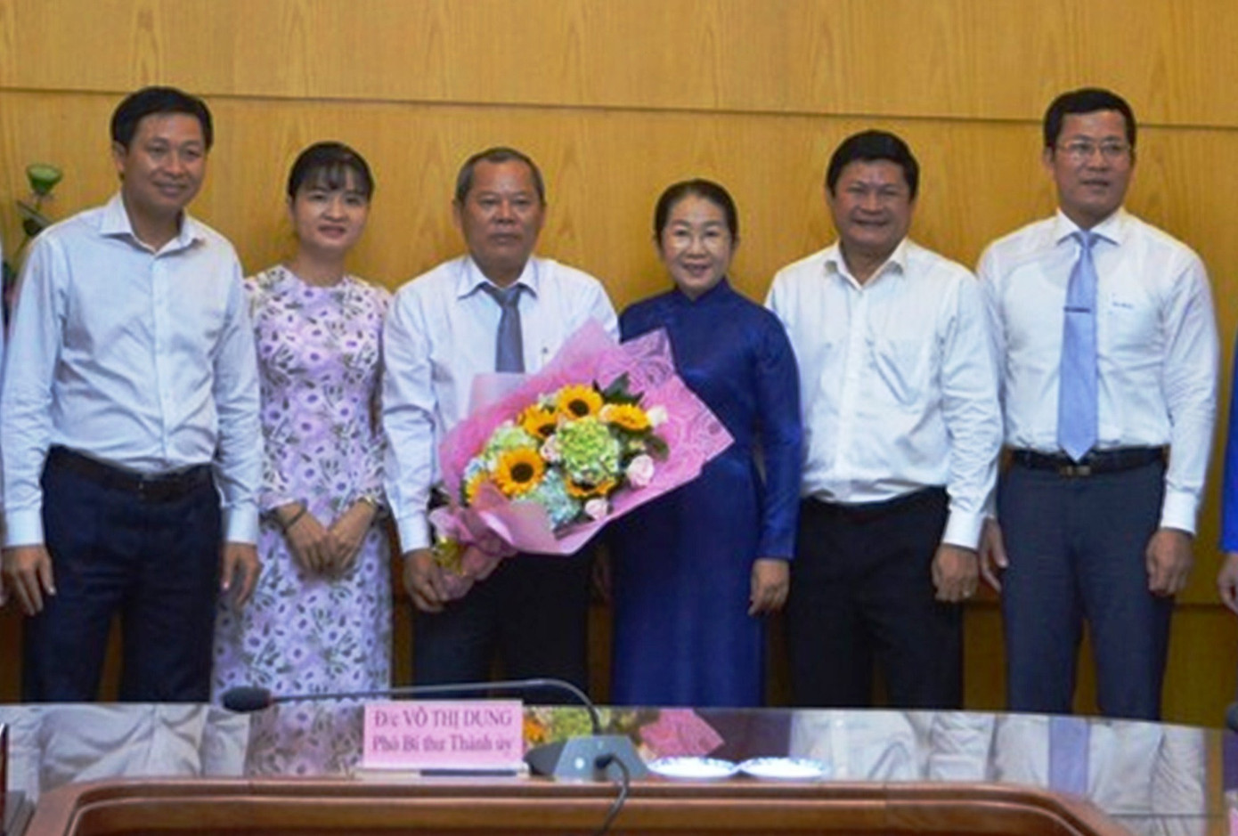 Triển khai quyết định nhân sự của Ban Thường vụ Thành ủy TPHCM ảnh 1