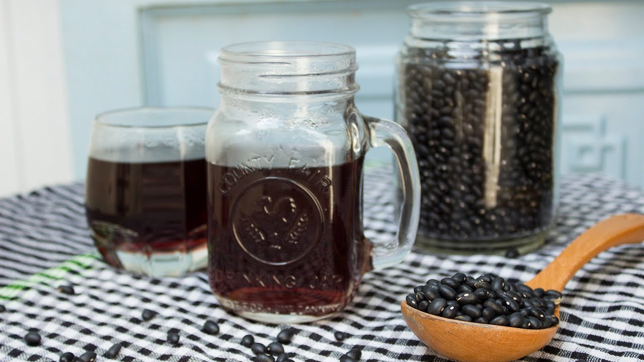 Những 'đại kỵ' khi uống nước đậu đen giải nhiệt ngày nóng ảnh 1