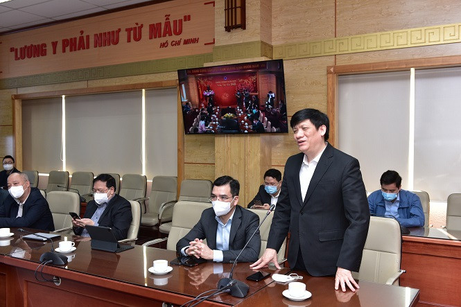 LienVietPostBank và Thaiholdings trao tặng 21 tỷ đồng mua vaccine ngừa COVID ảnh 1