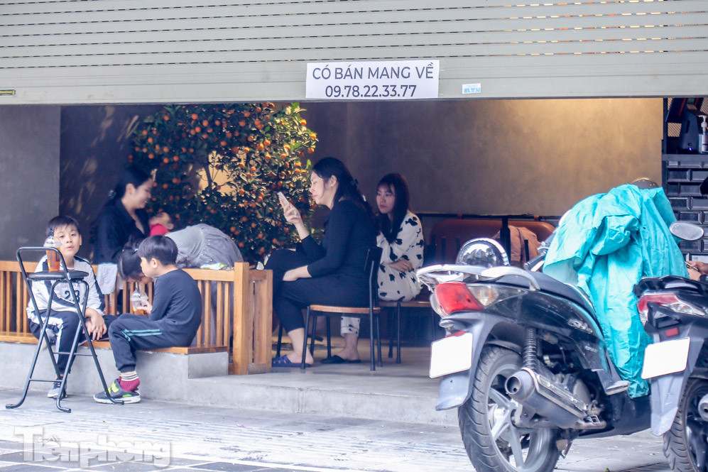 Sau lệnh đóng, cửa hàng ăn, cà phê chuyển hướng bán mang về ảnh 7