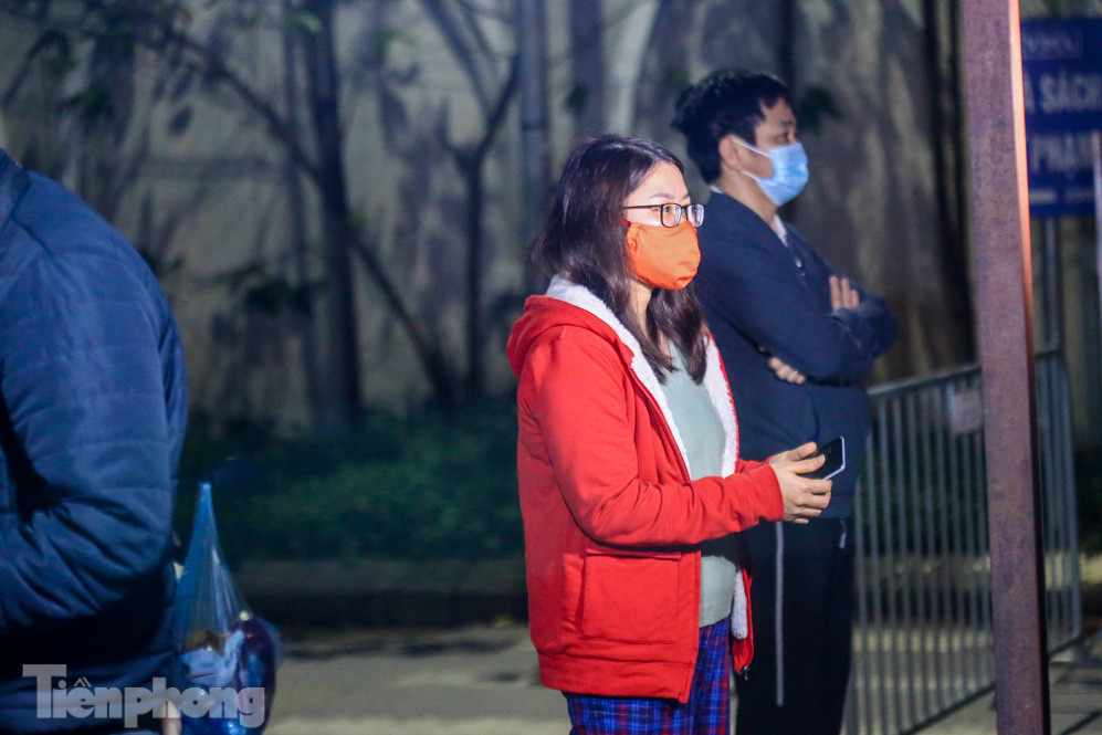 15 học sinh trường Tiểu học Xuân Phương hết cách ly tập trung, về nhà ăn Tết ảnh 4