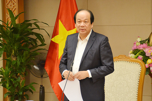 Bộ trưởng Mai Tiến Dũng hỏi tướng công an: Ông cứ ngồi nhà chờ Bộ Nội vụ à? ảnh 1