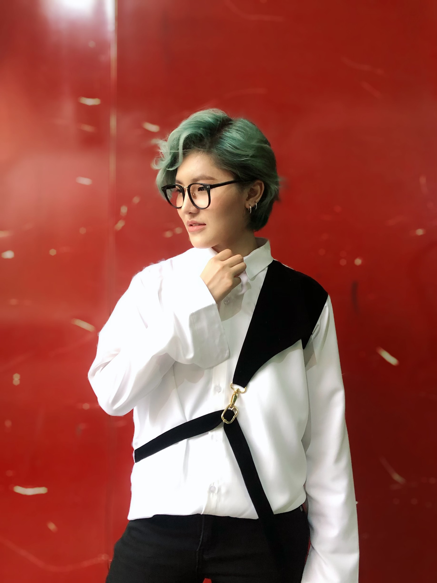 Sao Việt mùa cách ly: Han Sara khoe eo thon, Cao Xuân Tài phải kéo dài thời gian cách ly ảnh 8