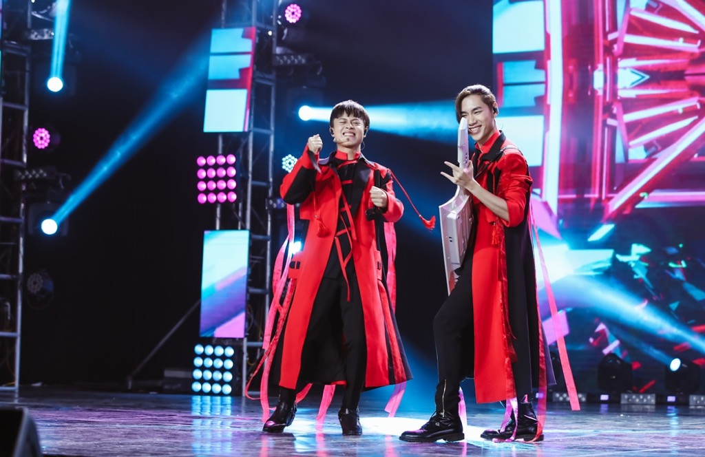 S.T Sơn Thạch hoãn phát hành MV nhưng vẫn giữ lời hứa diễn live ca khúc mới tặng fan ảnh 3