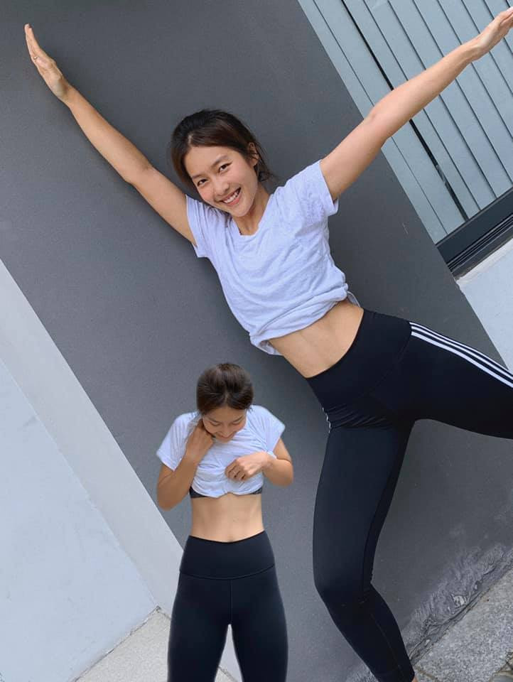 Dàn mỹ nhân Việt khoe eo thon dáng chuẩn khi tự tập luyện tại nhà ảnh 6