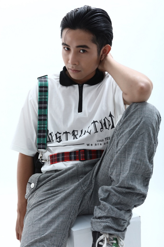 Vừa gây bão tại “Rap Việt”, Ricky Star đội Binz tung MV kể chuyện vụt mất tình đầu ảnh 4