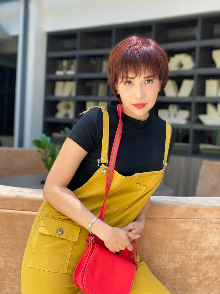 Sao Việt 24H: Bảo Thy khoe dáng ở biển, Hương Tràm ra mắt ca khúc mới mà cực quen ảnh 3